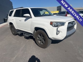 Used 2014 Toyota 4Runner 4WD image 1