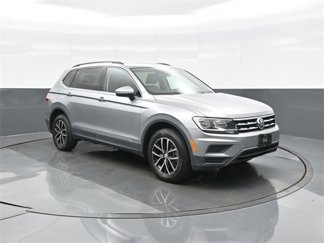 Used 2021 Volkswagen Tiguan SE image 1
