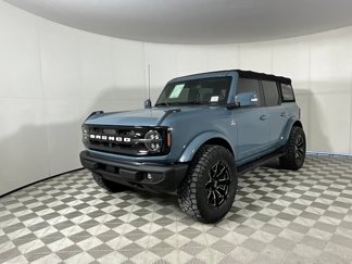 Used 2021 Ford Bronco Outer Banks image 1