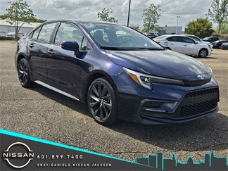 Used 2023 Toyota Corolla SE image 1