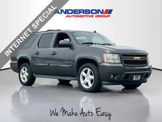 Used 2010 Chevrolet Suburban LT image 1