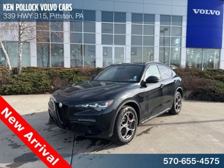 Used 2024 Alfa Romeo Stelvio Sprint image 1