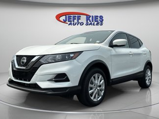 Used 2021 Nissan Rogue Sport S image 1