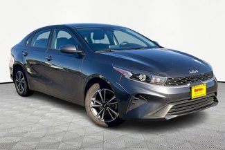 Used 2023 Kia Forte LXS video 1