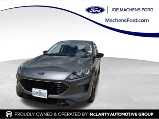 Used 2021 Ford Escape SE w/ SE Sport Appearance Package image 1