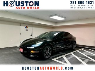 Used 2021 Tesla Model 3 Standard Range Plus image 1