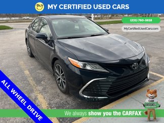 Used 2021 Toyota Camry XLE image 1