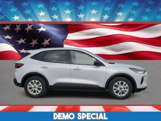 New 2025 Ford Escape Active image 1