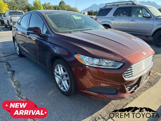 Used 2016 Ford Fusion SE image 1