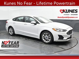 Used 2020 Ford Fusion SE image 1
