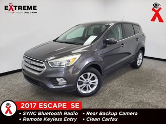 Used 2017 Ford Escape SE video 1