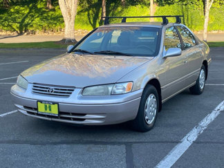 Used 1998 Toyota Camry CE image 1