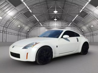 Used 2004 Nissan 350Z Touring w/ Cargo Convenience Pkg image 1