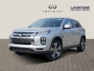 Used 2023 Mitsubishi Outlander Sport SE image 1