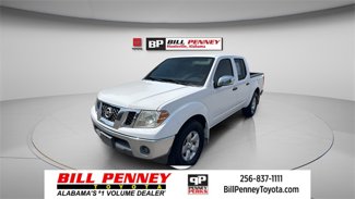 Used 2010 Nissan Frontier SE image 1