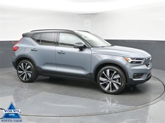 Used 2021 Volvo XC40 P8 Recharge image 1
