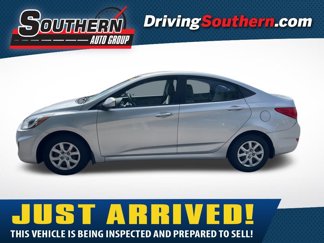 Used 2014 Hyundai Accent GLS image 1