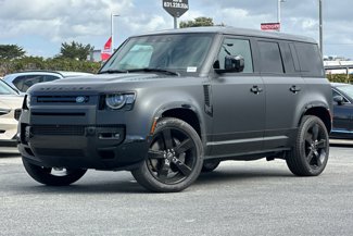 New 2025 Land Rover Defender 110 X-Dynamic SE image 1