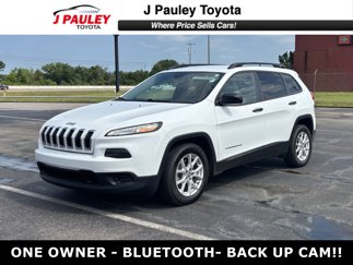 Used 2016 Jeep Cherokee Sport image 1