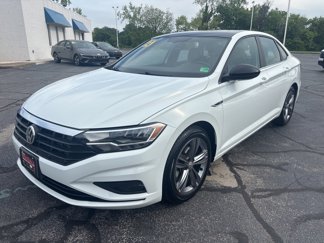 Used 2021 Volkswagen Jetta R-Line image 1
