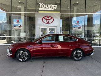 Used 2024 Hyundai Sonata SEL w/ Convenience Package image 1