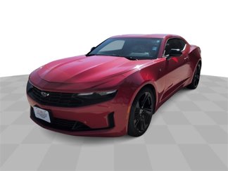 Used 2021 Chevrolet Camaro LT image 1
