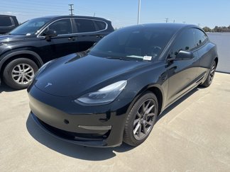 Used 2023 Tesla Model 3 Standard Range image 1
