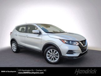 Used 2020 Nissan Rogue Sport S image 1