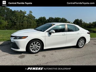 Used 2021 Toyota Camry LE image 1
