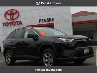 Used 2023 Toyota RAV4 LE image 1