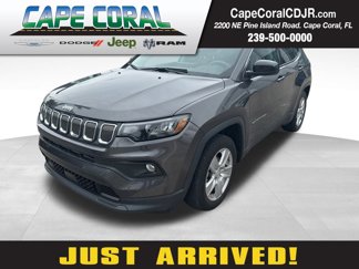 Certified 2022 Jeep Compass Latitude image 1