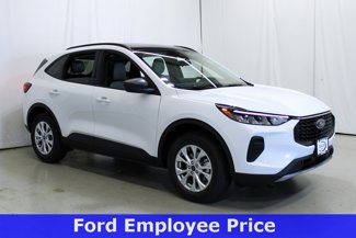 New 2025 Ford Escape Active w/ Active Premium Tech Pack image 1