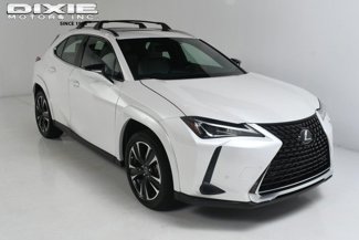 Used 2022 Lexus UX 200 w/ Premium Package image 1