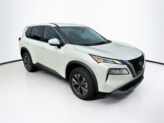 Used 2023 Nissan Rogue SV image 1