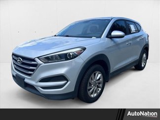 Used 2017 Hyundai Tucson SE image 1