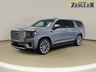 Used 2021 GMC Yukon XL Denali w/ Denali Ultimate Package image 1