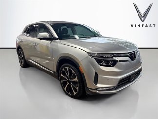 New 2025 VinFast VF 8 Plus image 1