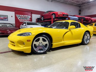 Used 2002 Dodge Viper GTS image 1