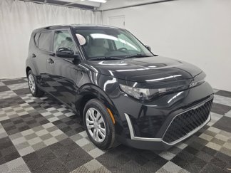 Certified 2023 Kia Soul LX image 1