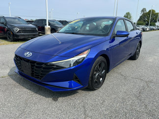 Used 2022 Hyundai Elantra SEL w/ Convenience Package image 1