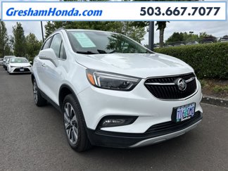 Used 2020 Buick Encore Essence image 1