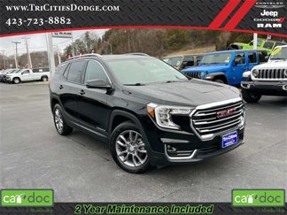 Used 2024 GMC Terrain SLT image 1
