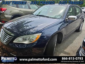 Used 2013 Chrysler 200 Limited image 1