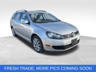 Used 2010 Volkswagen Jetta SE image 1