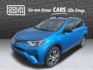 Used 2016 Toyota RAV4 LE image 1