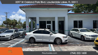 Used 2011 Volkswagen Jetta SEL image 1