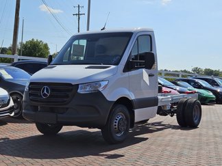 Used 2023 Mercedes-Benz Sprinter 3500 image 1