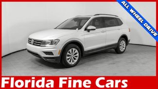 Used 2018 Volkswagen Tiguan SE w/ Panoramic Sunroof Package image 1