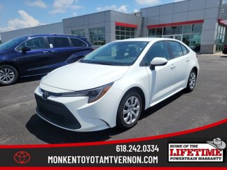 Used 2022 Toyota Corolla LE image 1