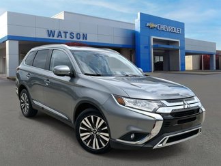 Used 2020 Mitsubishi Outlander ES image 1